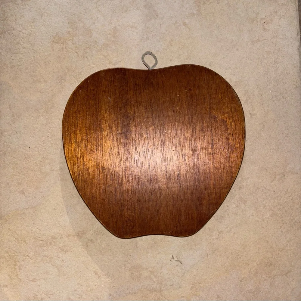 Hand-Painted Cork Wall Art with Folk Rooster Motif Farmhouse Apple Plaque